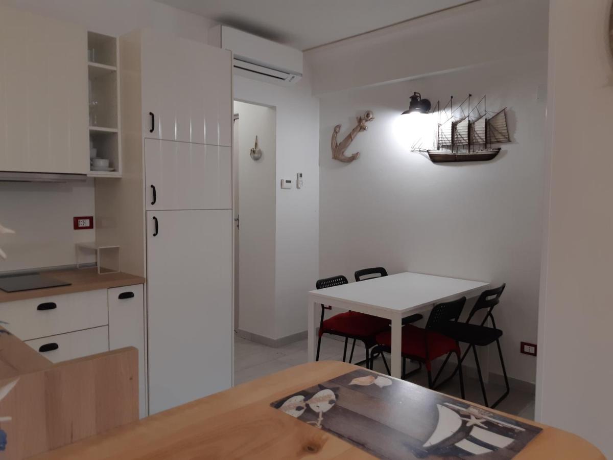 Soleil Royal Piano Terra Apartment Viareggio Exterior foto